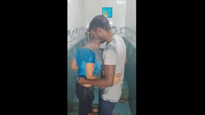 GF Fucked in Shower