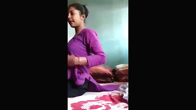 Latest Viral MMS 18 Girl Fucked Her Cousin Bro